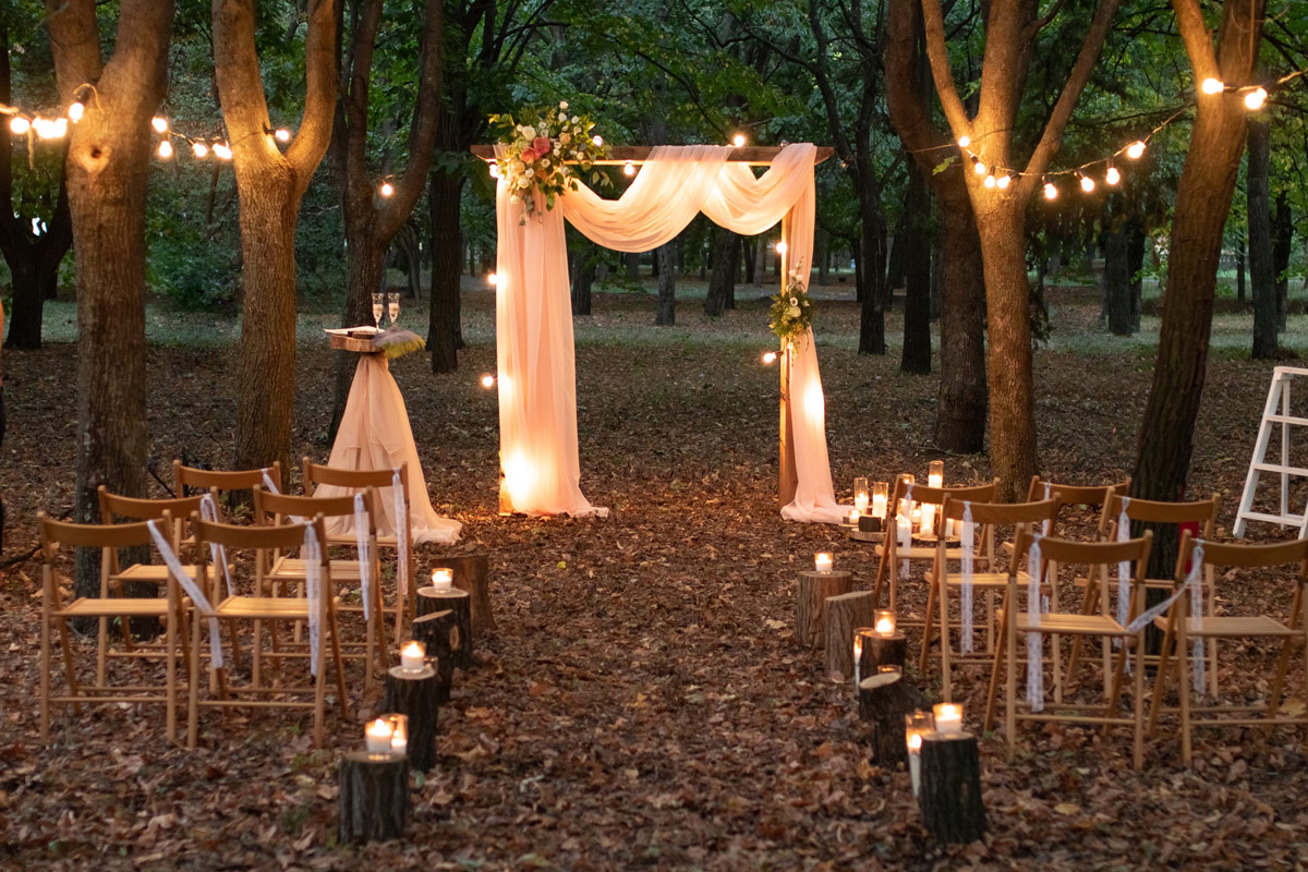 Sfeervolle-styling-met-lichtjes-en-kaarsen
