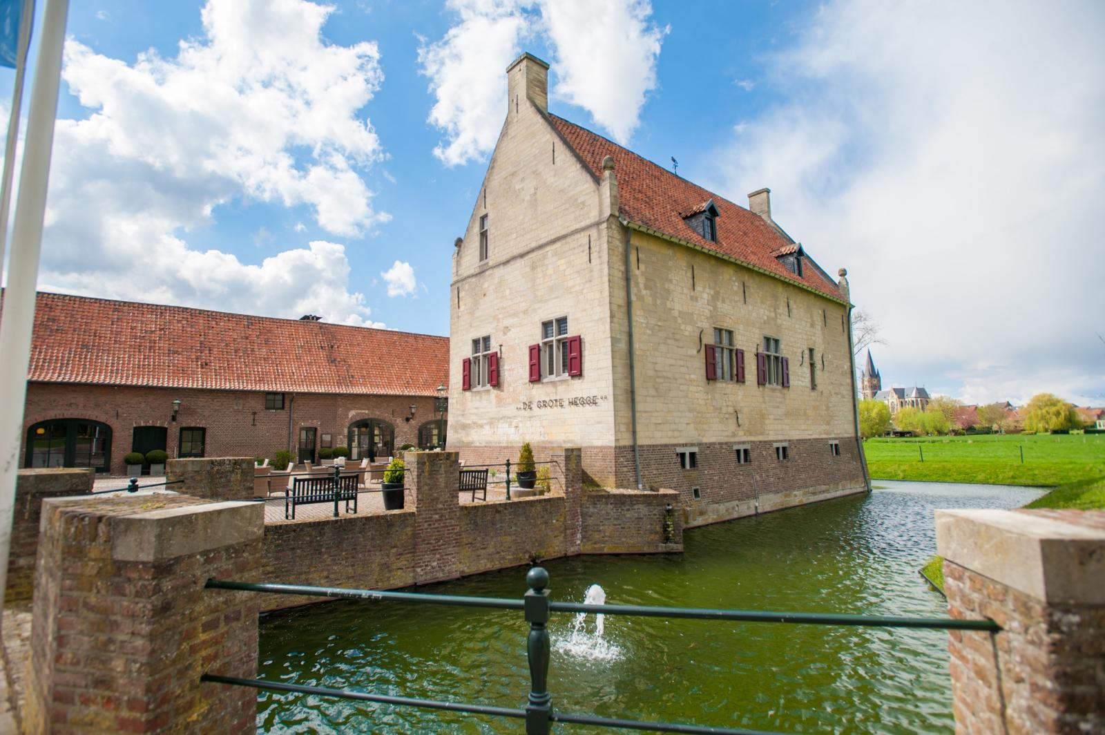 Kasteelhoeve De Grote Hegge